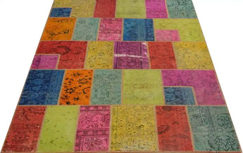 Modern Heriz hand-knotted patchwork rug measuring 299x208 cm with colorful geometric patterns and intricate craftsmanship.