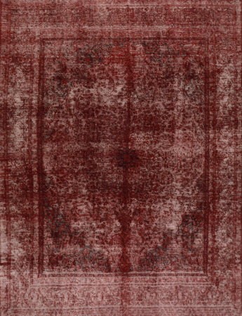 Handwoven modern vintage Heriz rug, 367x270 cm, showcasing intricate patterns and rich colors in a high-quality textile.
