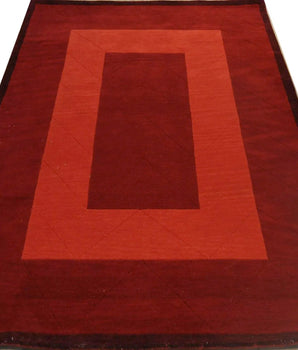 Tufted red 659